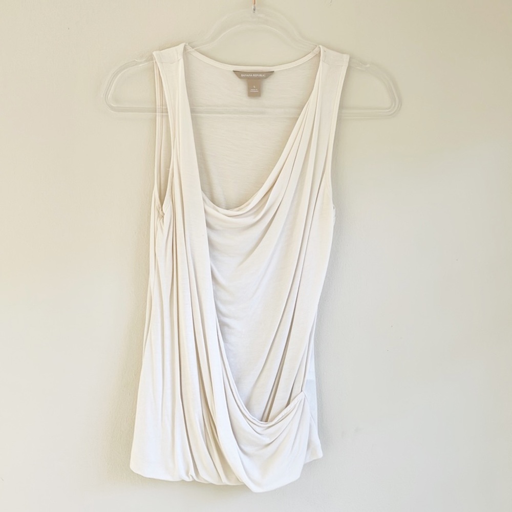Banana Republic white sleeveless top - size S